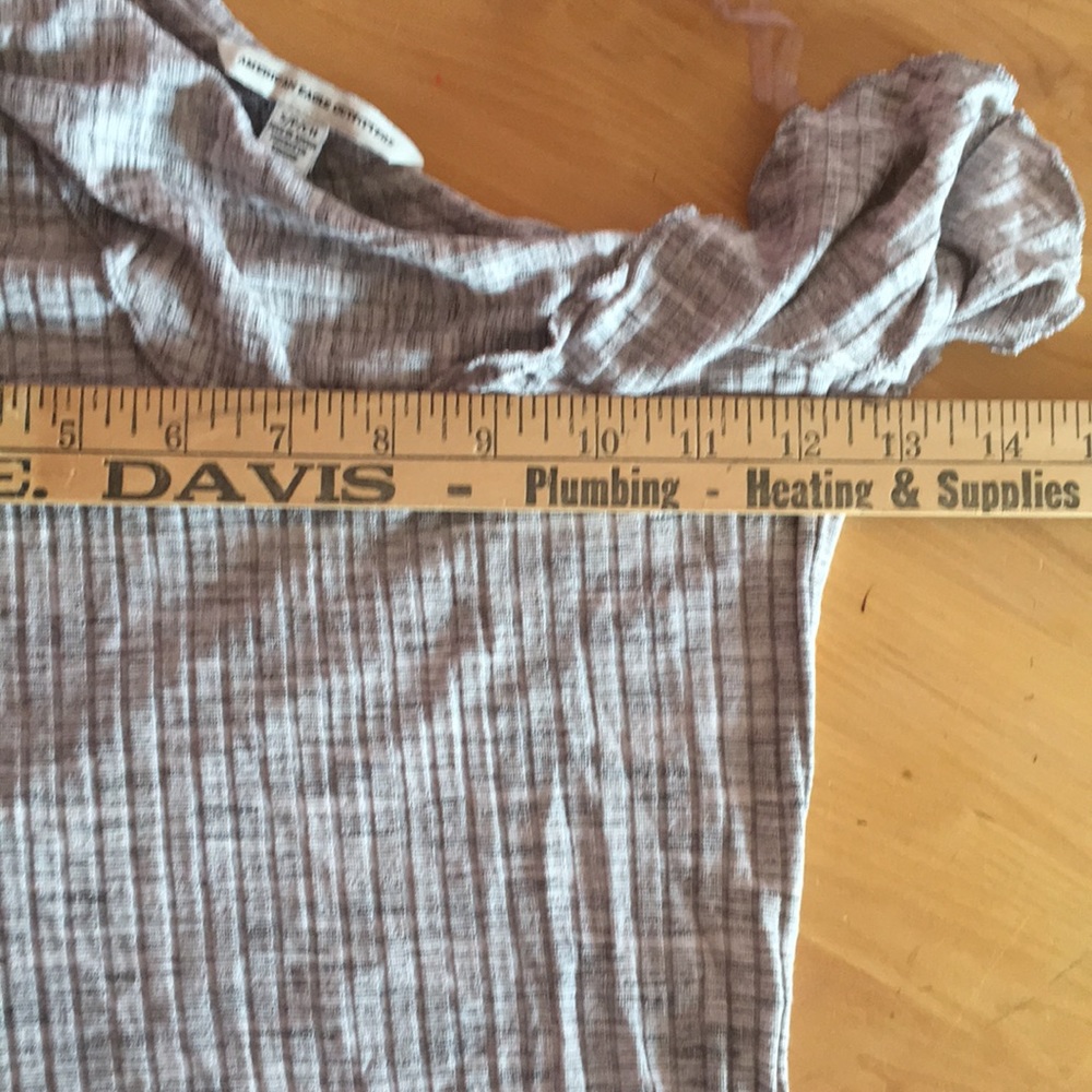 BNWOT AEO Grey One Shoulder Ruffle Knit Dress - Picture 7 of 7